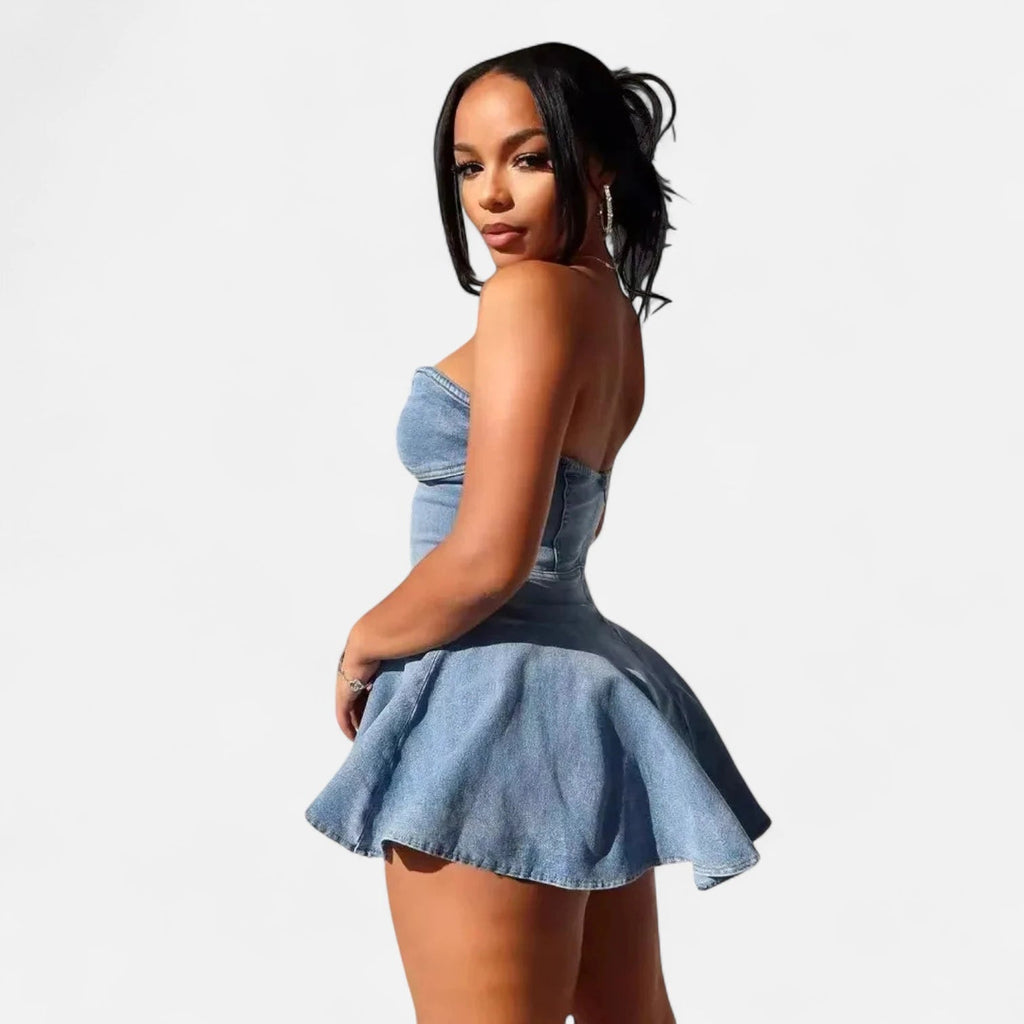 Robe en jean bustier patineuse